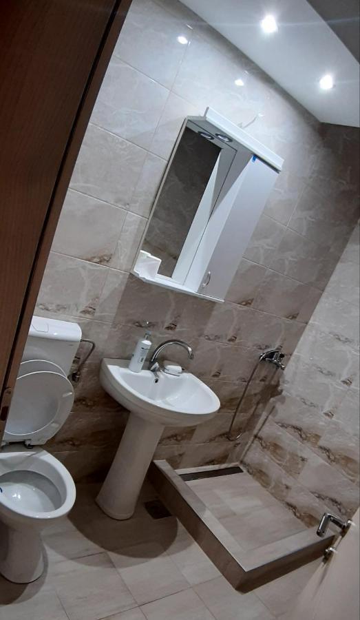 Lux Apartman Чачак Екстер'єр фото