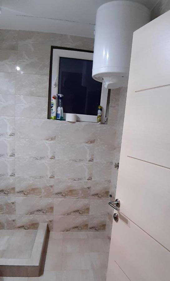 Lux Apartman Чачак Екстер'єр фото