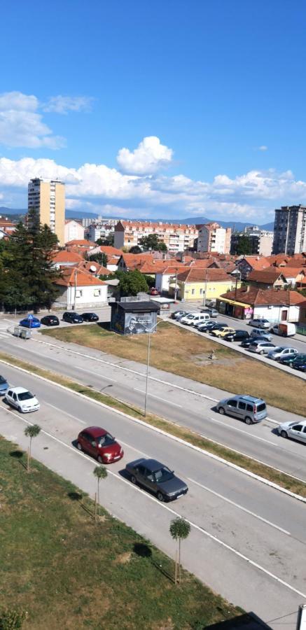Lux Apartman Чачак Екстер'єр фото